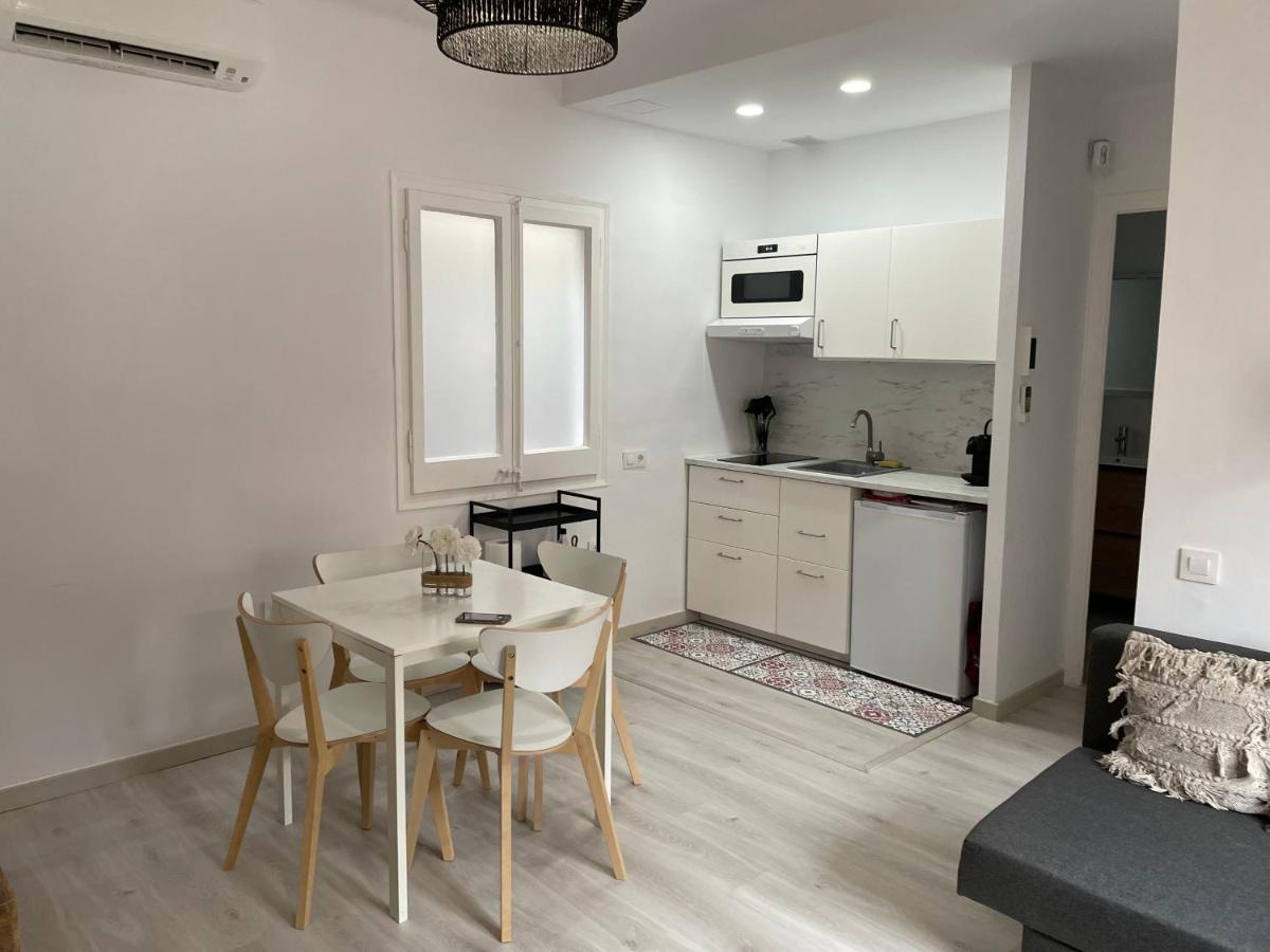 Atico Lumineux A 10 Min Du Centre Ville Οσπιταλέτ ντε Λιοβρεγάτ Εξωτερικό φωτογραφία